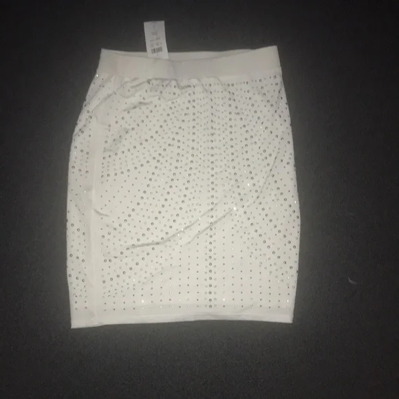 Cache - Picture 3 of 6